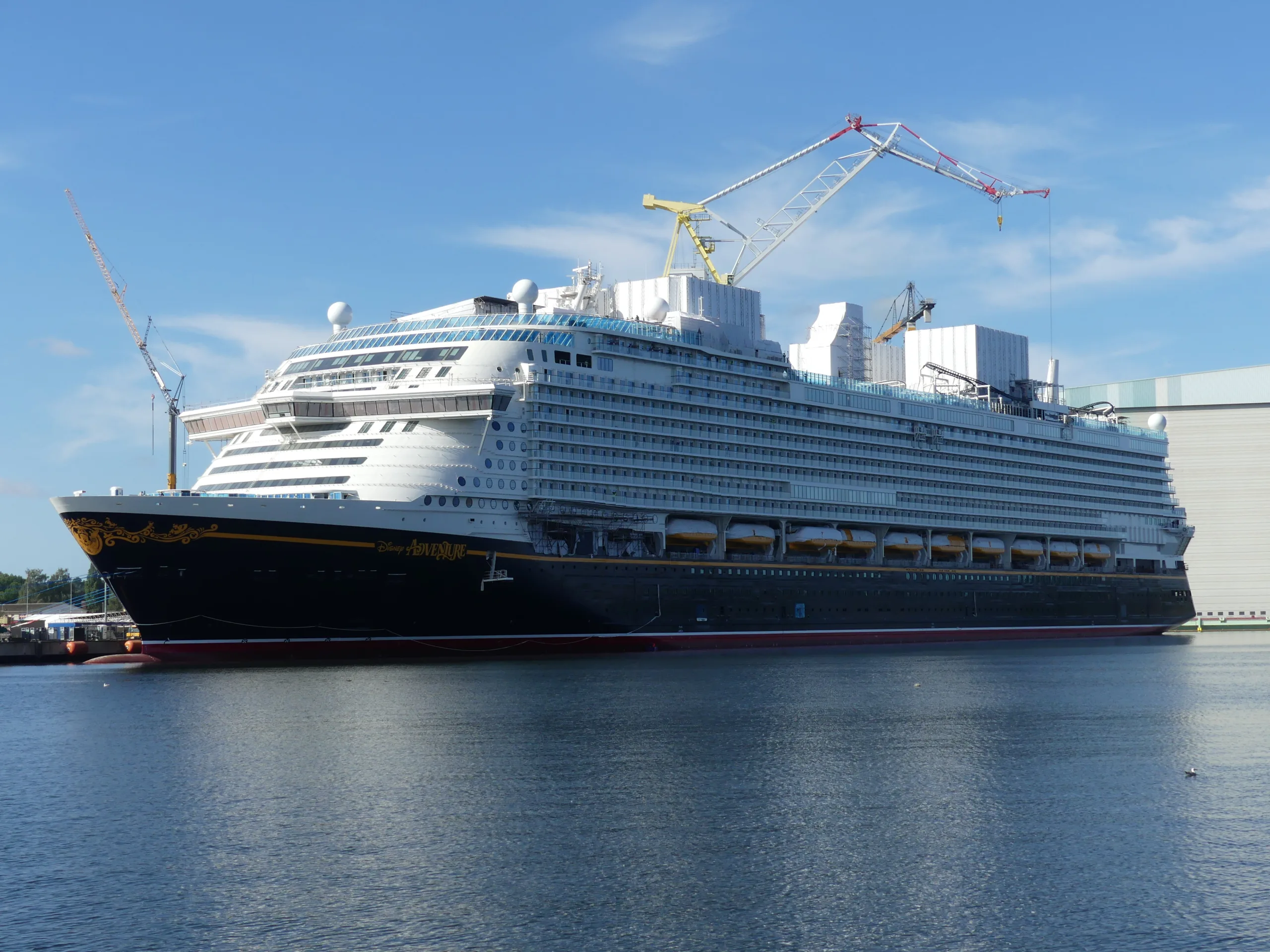 4D3N Disney Adventure Cruise Full Board Package — Singapore Round‑Trip at Sea
