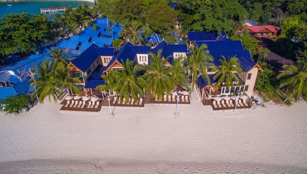 perhentian-island-coral-view-resort-beach-snorkeling-package