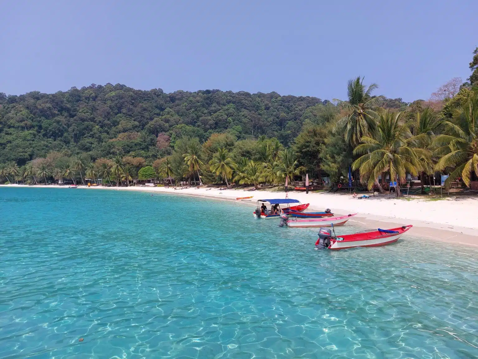 Perhentian Island Resort 4D3N Fullboard Snorkeling Package at Perhentian Islands with boat transfer, meals and snorkeling trips