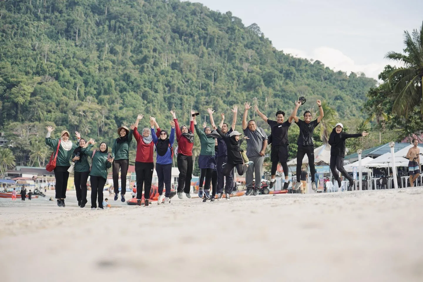 3D2N Perhentian Mimpi Resort Team Building Package – Snorkeling & Windmill Trekking